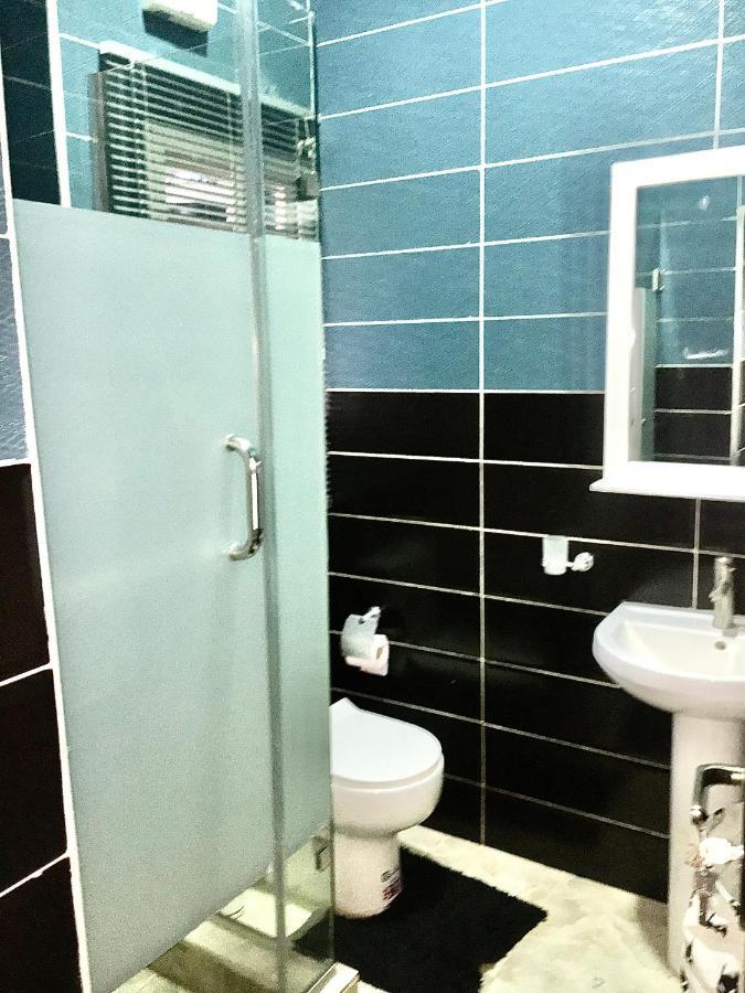 De-Omega Homes - Serviced Apartment Jahi, Abuja Buitenkant foto