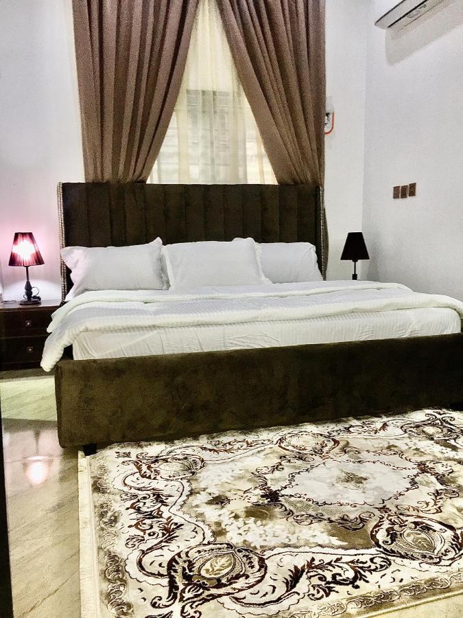 De-Omega Homes - Serviced Apartment Jahi, Abuja Buitenkant foto