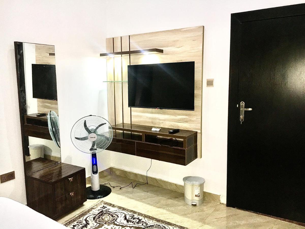De-Omega Homes - Serviced Apartment Jahi, Abuja Buitenkant foto